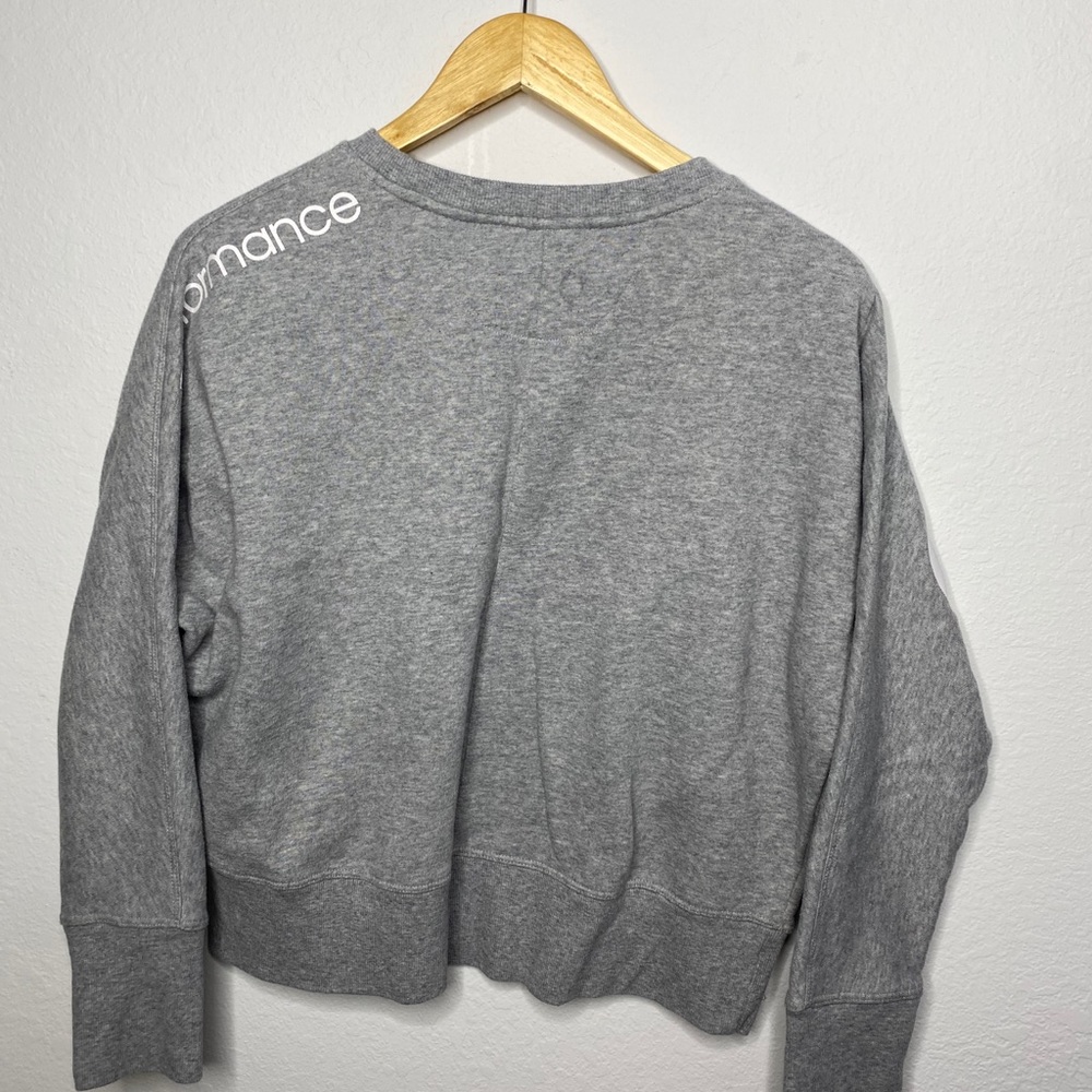 Sweatshirt - Picture 2 of 3